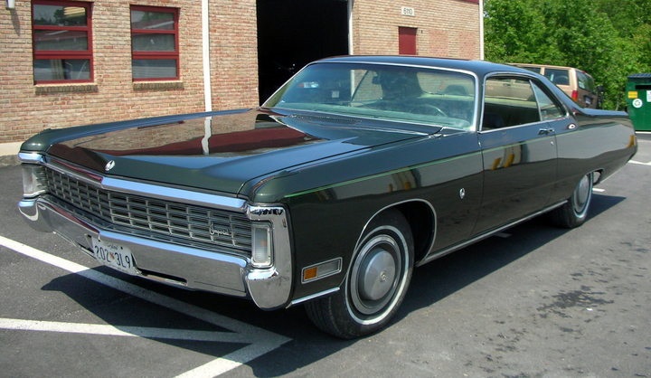 Attached picture 1970 Imperial-Coupe-F9 dark emerald metallic.jpg